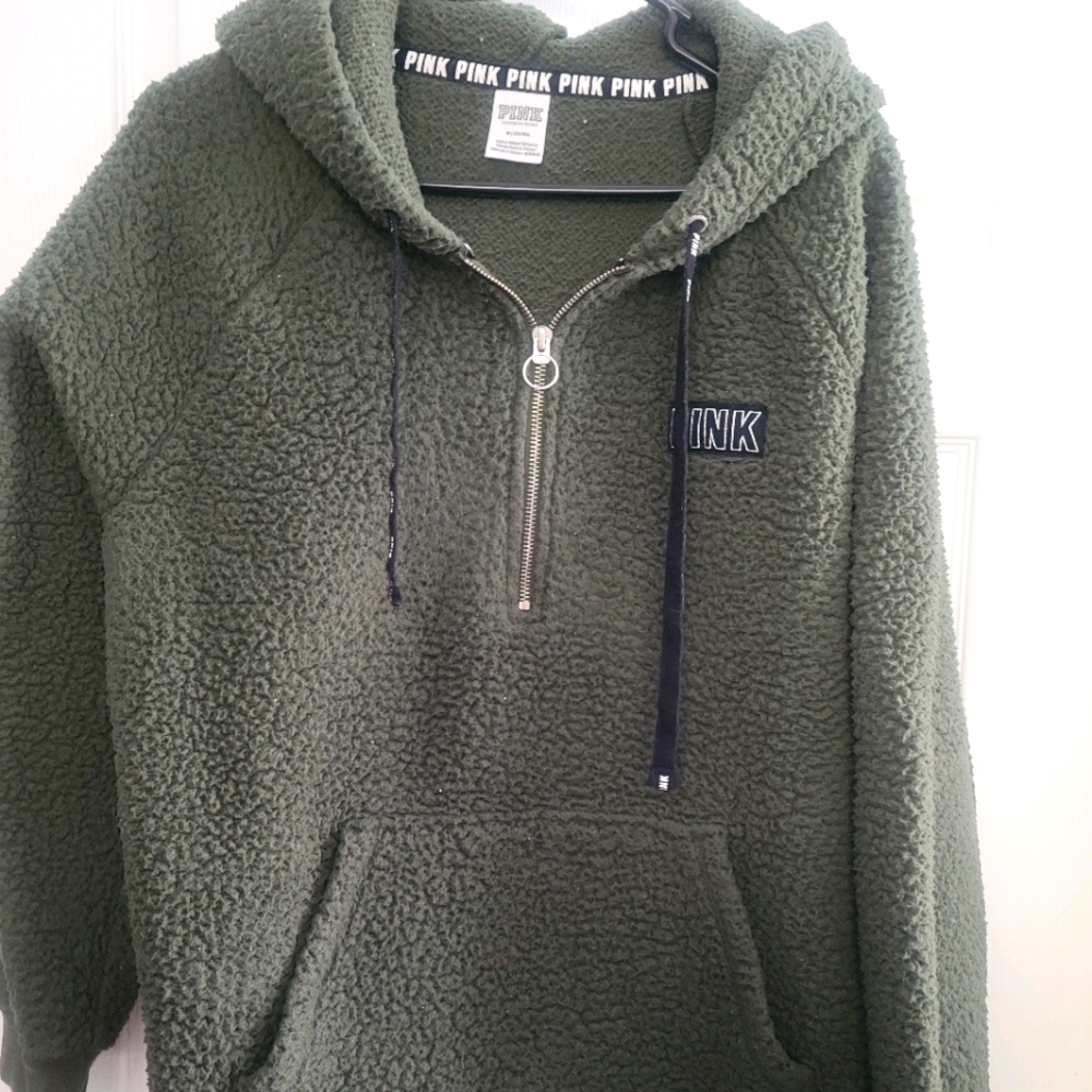 "PINK" Sherpa pull over